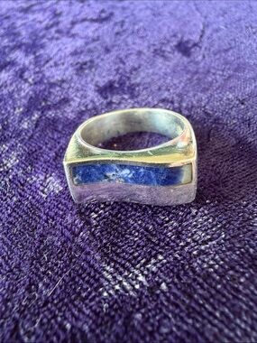 Vintage 925 sterling silver southwestern signet ring with lapis lazuli
